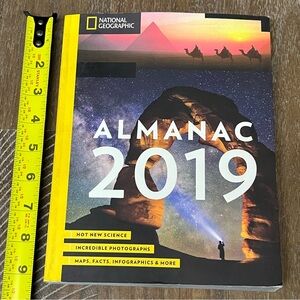 National Geographic Almanac 2019 Book